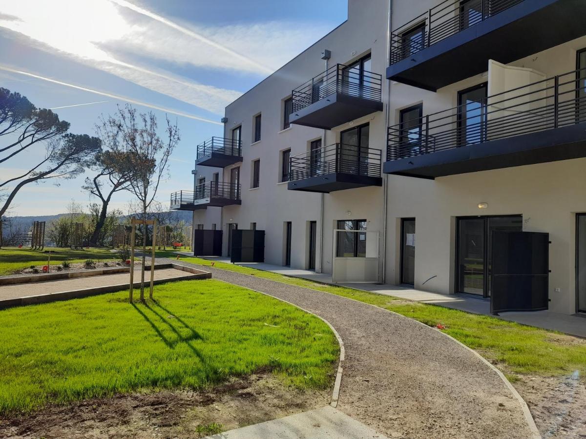 Aparthotel Domitys L'Amarante Cahors Exterior foto
